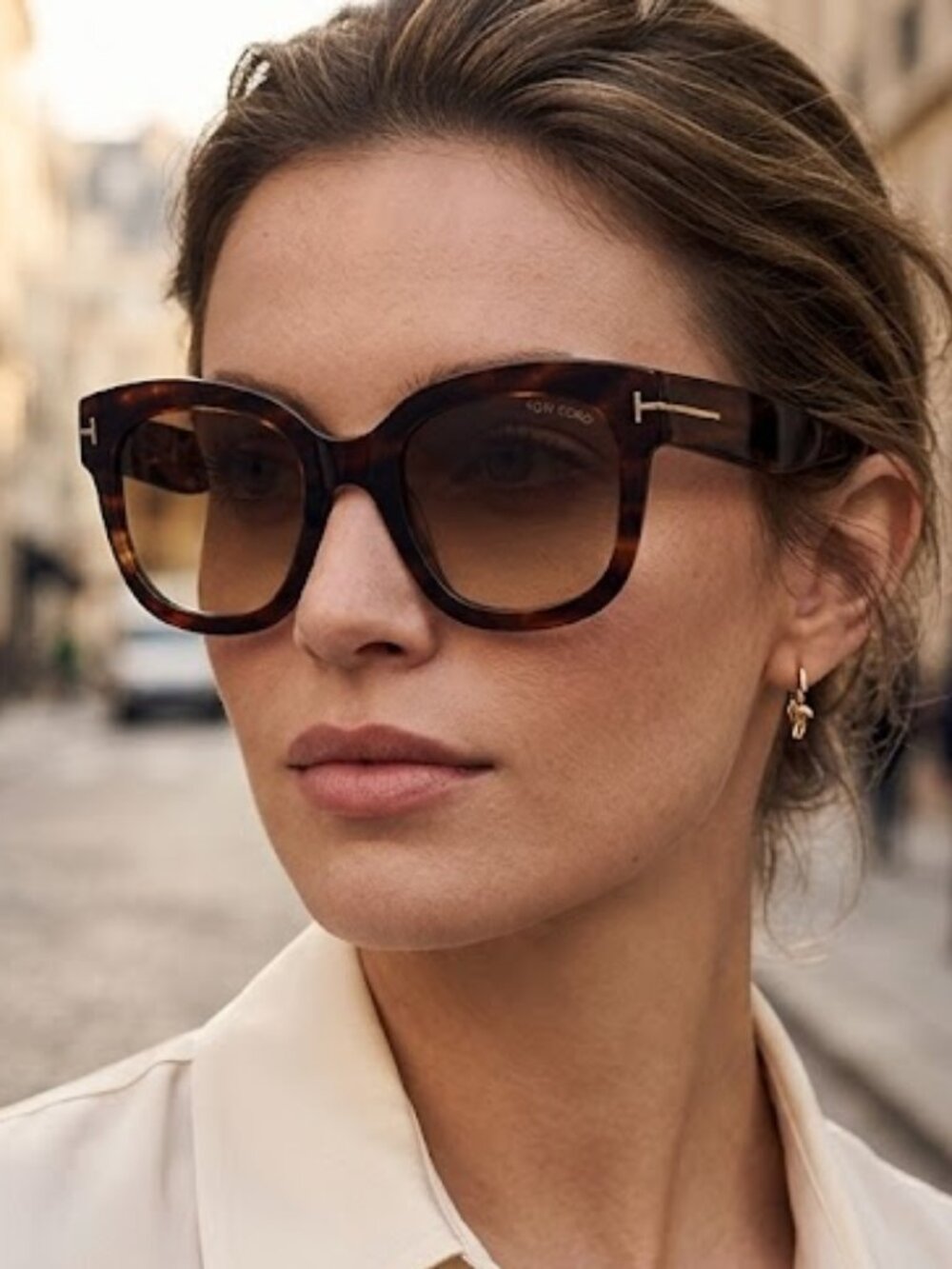 Tom Ford Tortoiseshell Cat-Eye Sunglasses with Brown Lenses